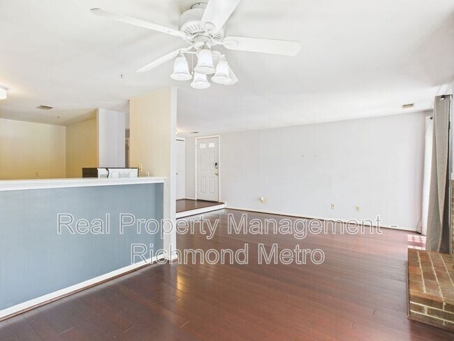 Foto del edificio - 1534 Cross Keys Ct