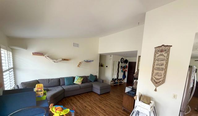 Foto del edificio - 4746 Mahogany Dr