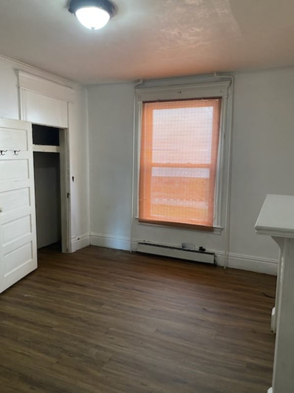 Building Photo - 305 Donnan Ave
