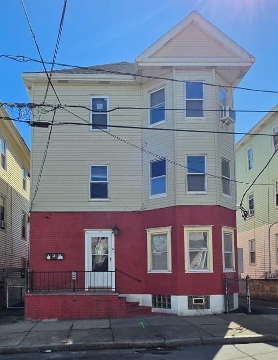 Foto del edificio - 18 Bullard St