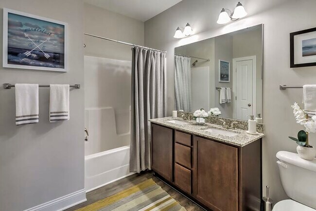 Foto del edificio - 263 Retreat Ln