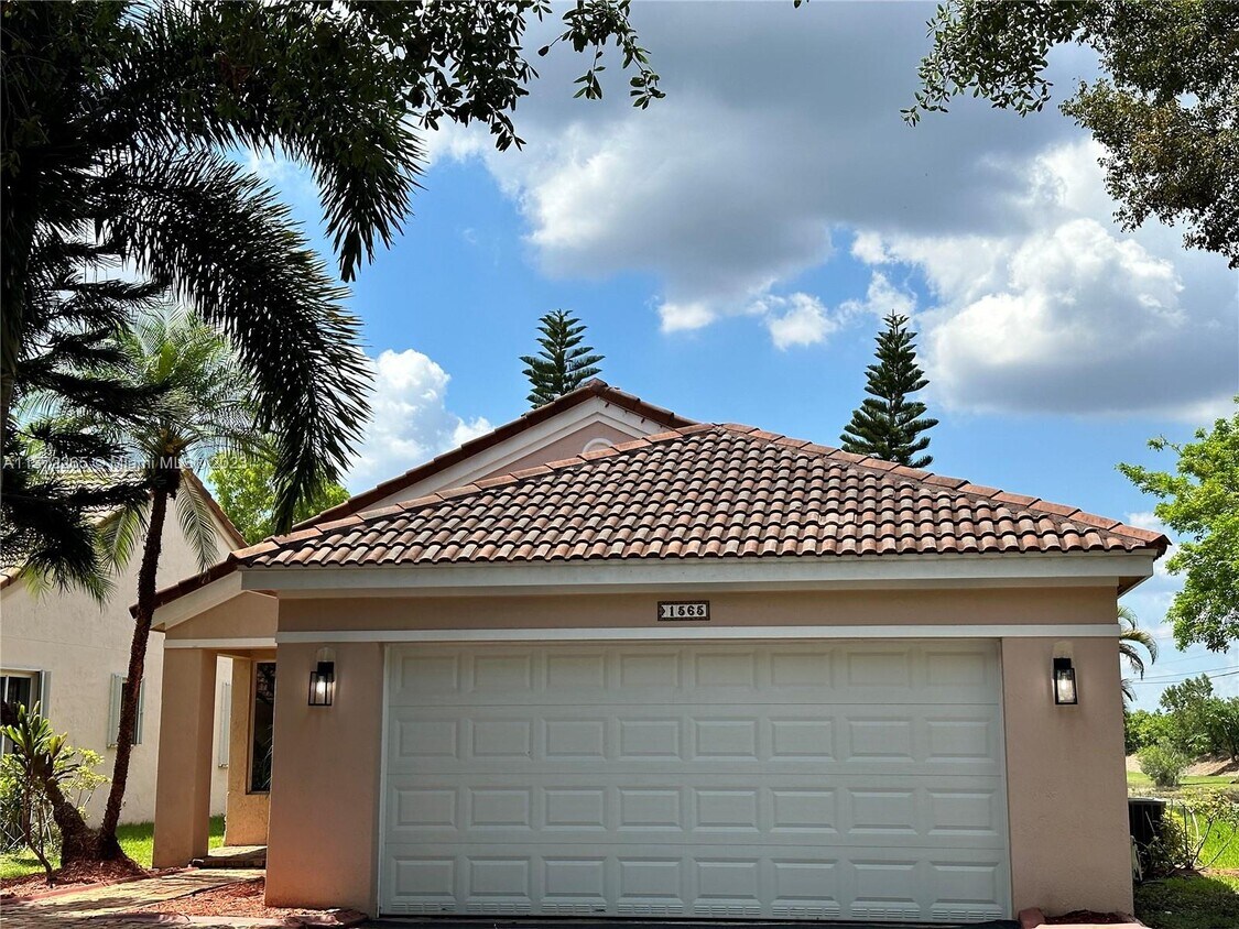 1565 Presidio Dr, Weston, FL 33327 House for Rent in Weston, FL
