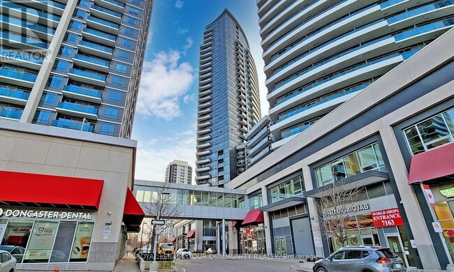 Photo du bâtiment - 7161-7161 Yonge St