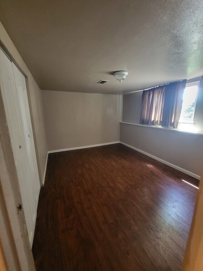 Building Photo - 3611 Devonshire Ln