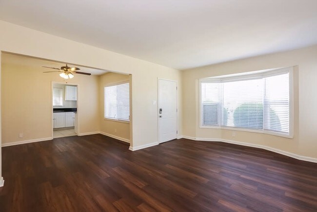 Foto del edificio - 1118 S Exmoor Ave