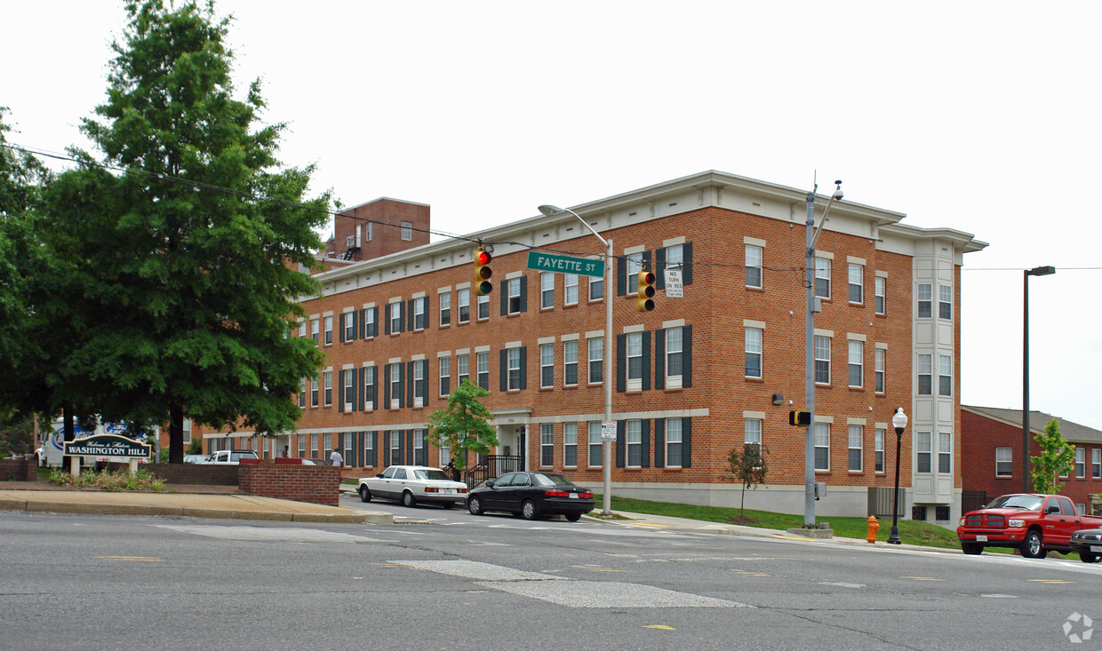 Foto del edificio - Broadway Homes