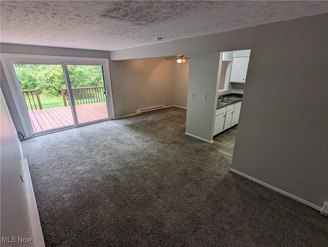 Building Photo - 6358 Forest Park Dr
