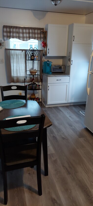Kitchen - 1719 Oshkosh Ave