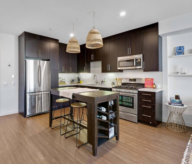 Foto del edificio - The Metropolitan at Larchmont Village