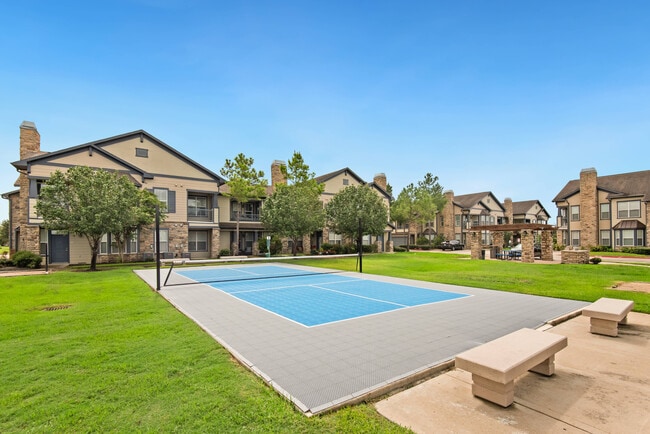 Pickleball Court at Katy Ranch Apartments | Enjoy Sports in Katy, TX - Katy Ranch Apartments