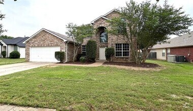 Building Photo - 1502 Nightingale Ln