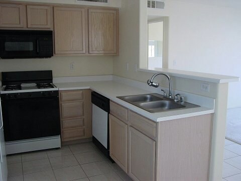 Foto del edificio - 5244 Mandalay Springs Dr