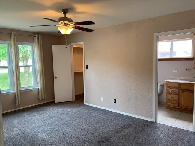 Foto del edificio - 416 Mountain Laurel Dr
