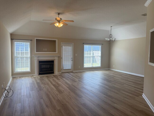 Foto del edificio - Beautiful Home in Valdosta, Ga!