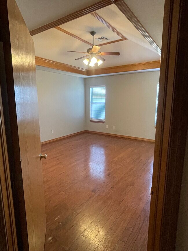 Foto del edificio - 5609 Bent Creek Dr