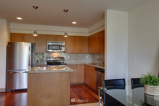 Kitchen - 4547 8th Ave NE