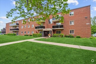Building Photo - 190 Canterbury Ct