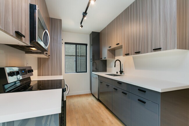 Foto del edificio - 3622 Keystone Ave
