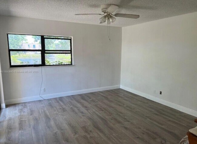 Foto del edificio - 3102 SE Brook St