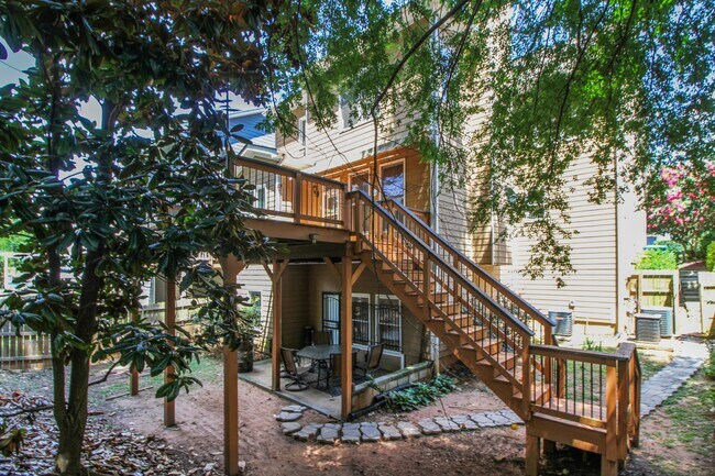Foto del edificio - 1395 Custer Way SE