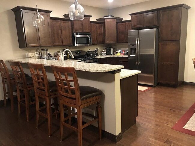 Photo - 350 Clark Dr (Coralville, IA) Townhome