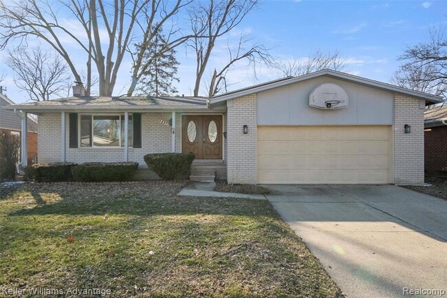 Building Photo - 14377 Cranston St