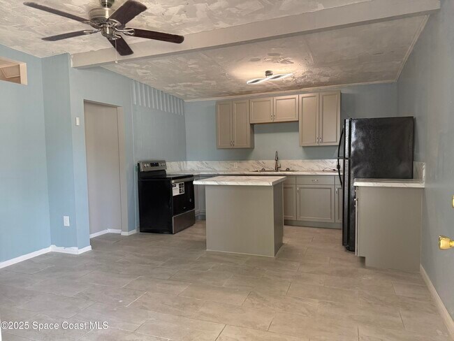 Building Photo - 3245 Citrus Ct