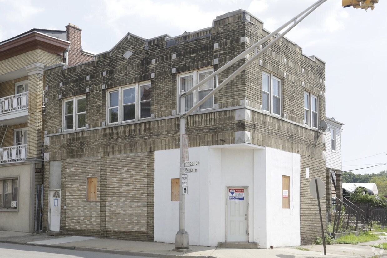 Foto del edificio - 417-419 Dodd St