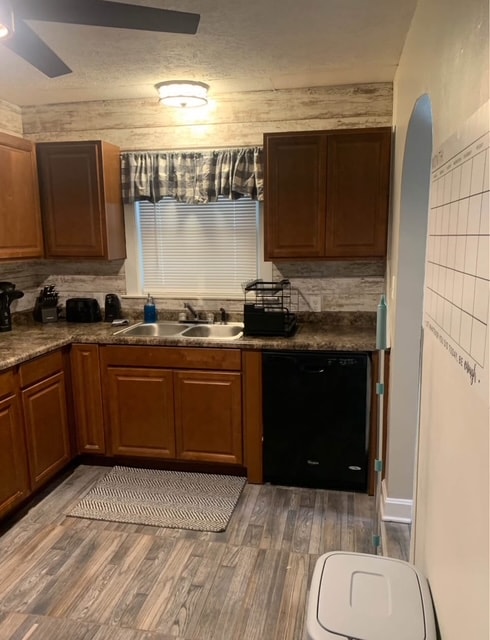 Foto del edificio - 2004 Oak Ave