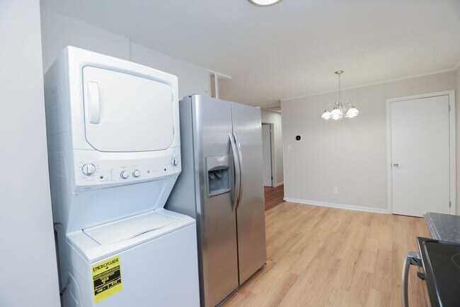 Foto del edificio - 5601 Campbell Ave