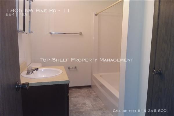 Building Photo - 1/2 of first months rent!