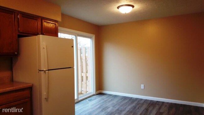 Building Photo - 5500 IN-38