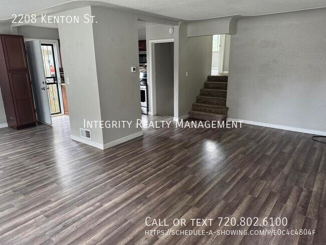 Foto del edificio - 2208 Kenton St