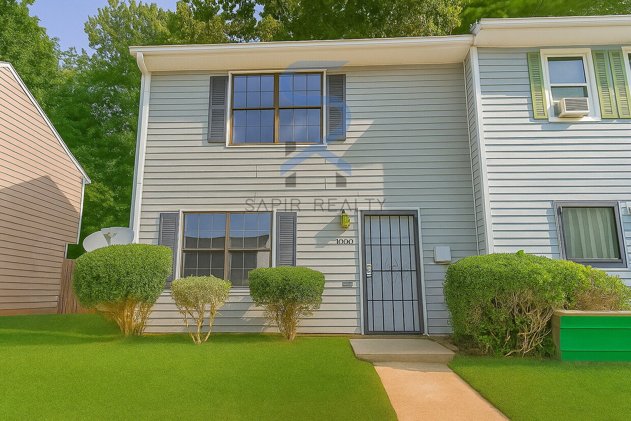 Primary Photo - Move in before October 31st and get a $250...