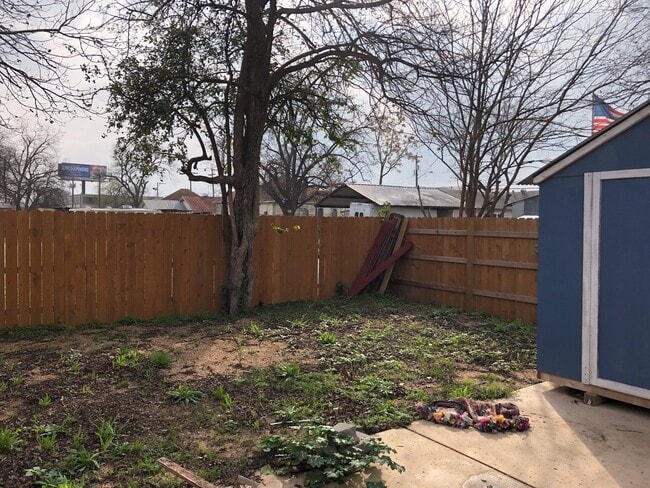 Foto del edificio - Down Town