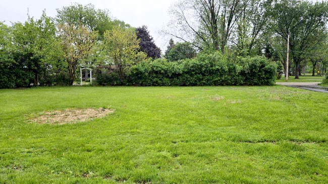 Building Photo - 41270 N Bayside Dr