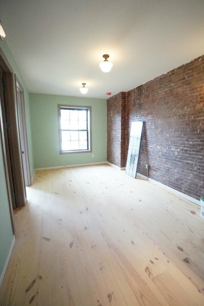 Building Photo - 209 West 135th Street