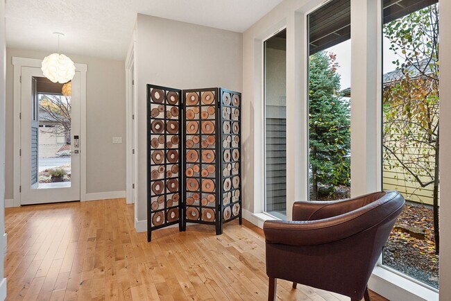 Foto del edificio - For Rent: Furnished Executive Home in Bend, OR – Prime Location!