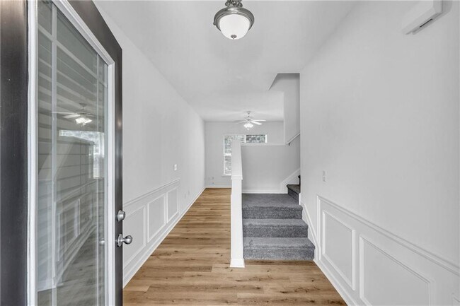 Foto del edificio - 120 Wiley Parc Cir