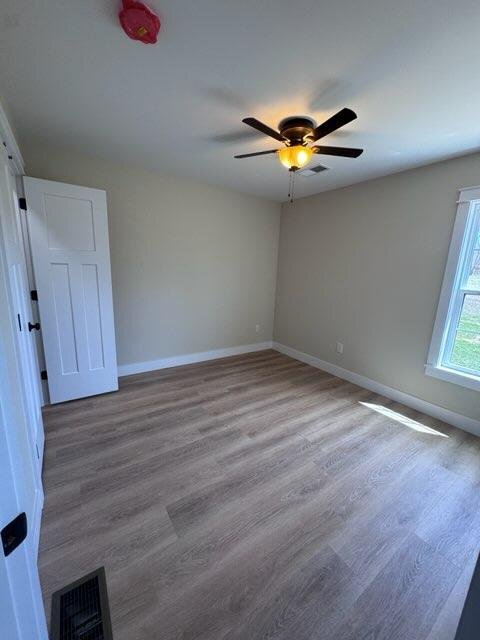 Foto del edificio - 809 Hillcrest Dr