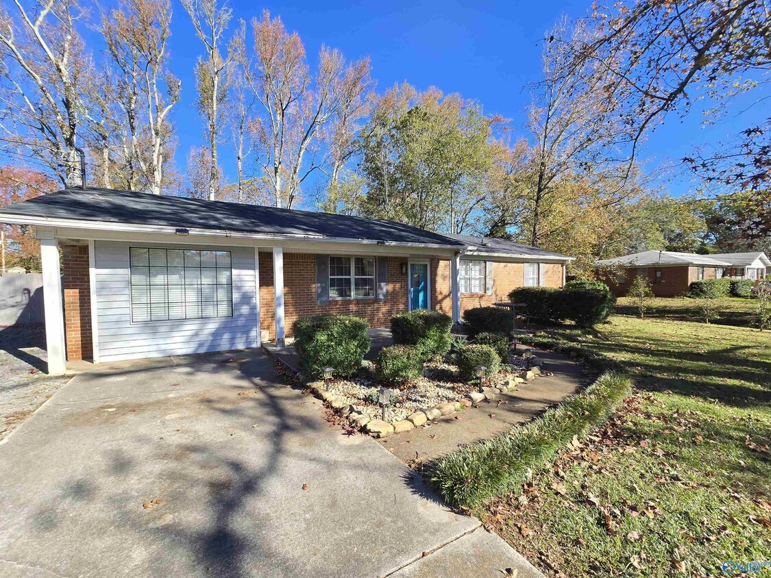 Primary Photo - 159 Mallard Dr