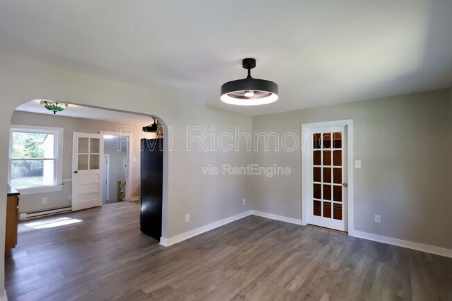 Foto del edificio - 511 Highland Dr