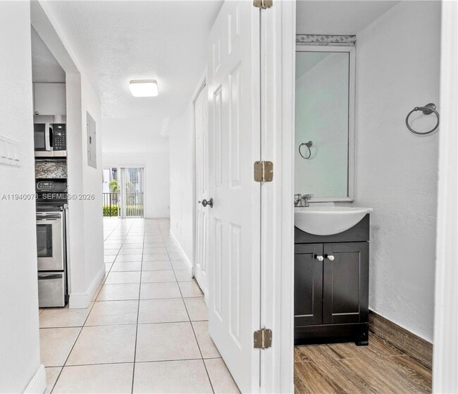 Foto del edificio - 8650 SW 109th Ave