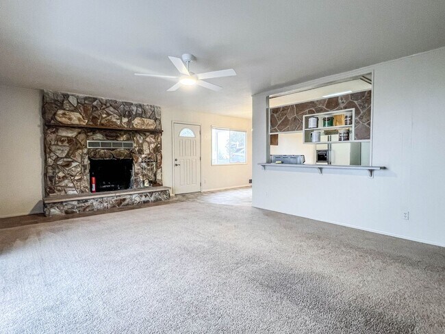 Building Photo - Two Bedroom Prescott Home