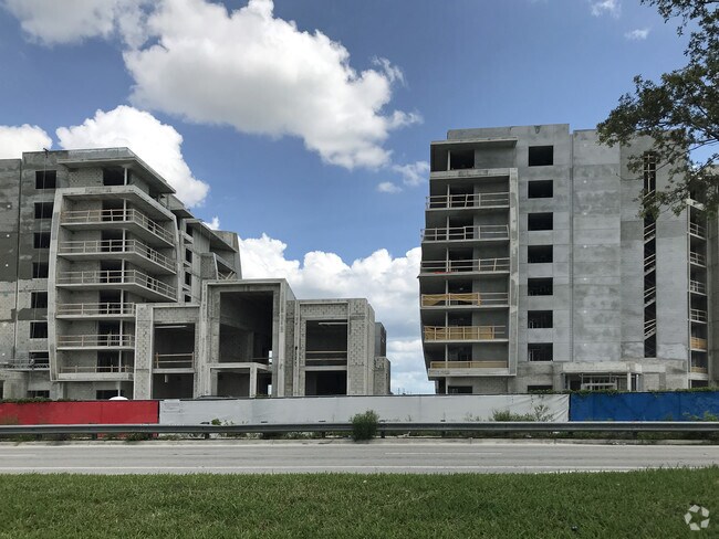 Oasis At Blue Lagoon Apartments Miami Fl Building Photo Oasis At Blue Lagoon