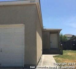 Building Photo - 7335 Golf Vista Blvd