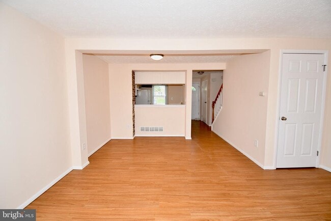 Building Photo - 222 Canfield Terrace