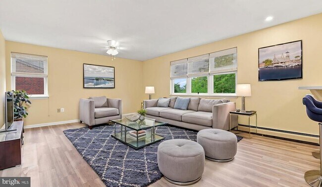 Foto del edificio - 333 Lacey Ave