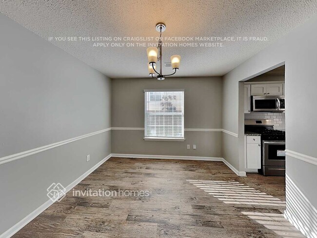 Foto del edificio - 2840 Highland Hill Pkwy