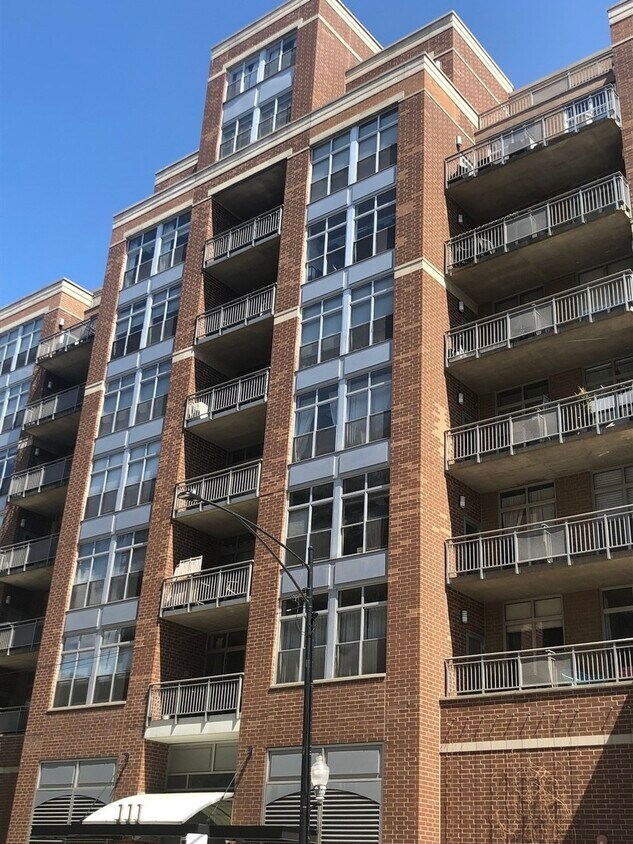 Primary Photo - 111 Morgan St